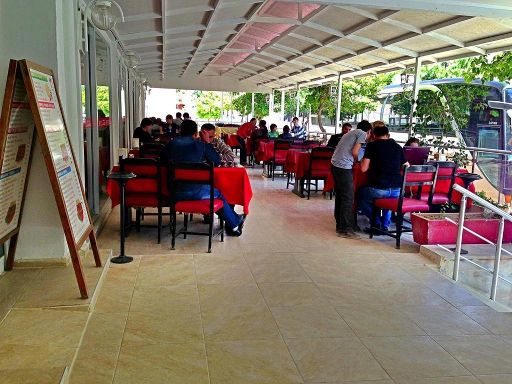 Hotel Santur Kusadası Extérieur photo