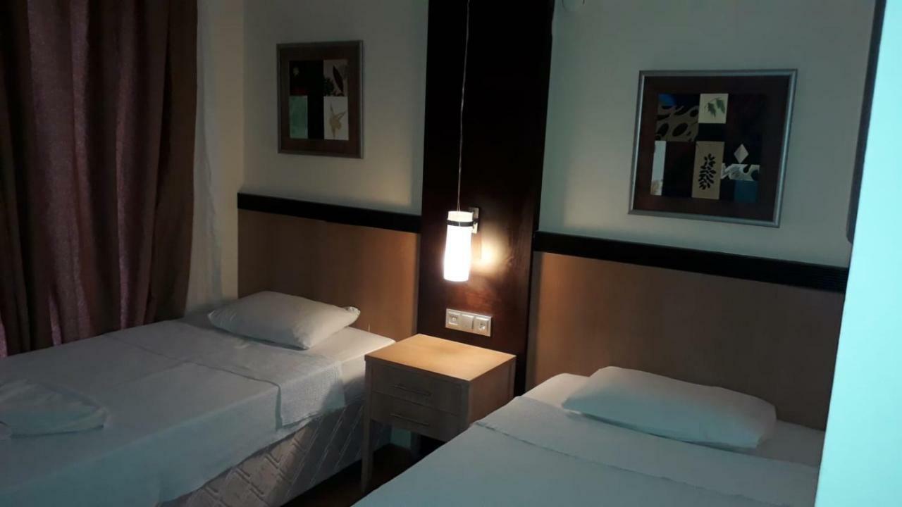 Hotel Santur Kusadası Extérieur photo