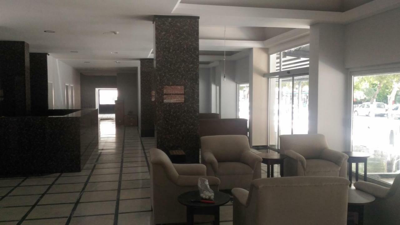 Hotel Santur Kusadası Extérieur photo