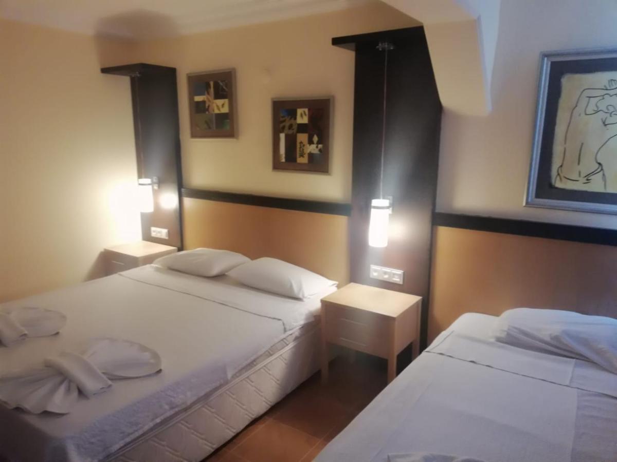 Hotel Santur Kusadası Extérieur photo